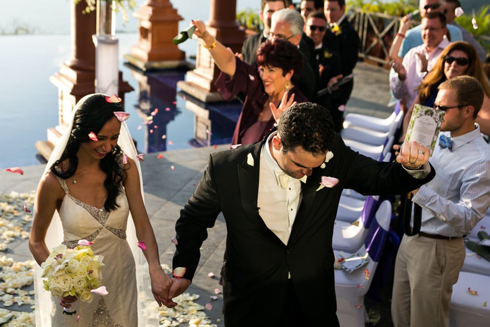 Wedding ceremony in Villas Caletas