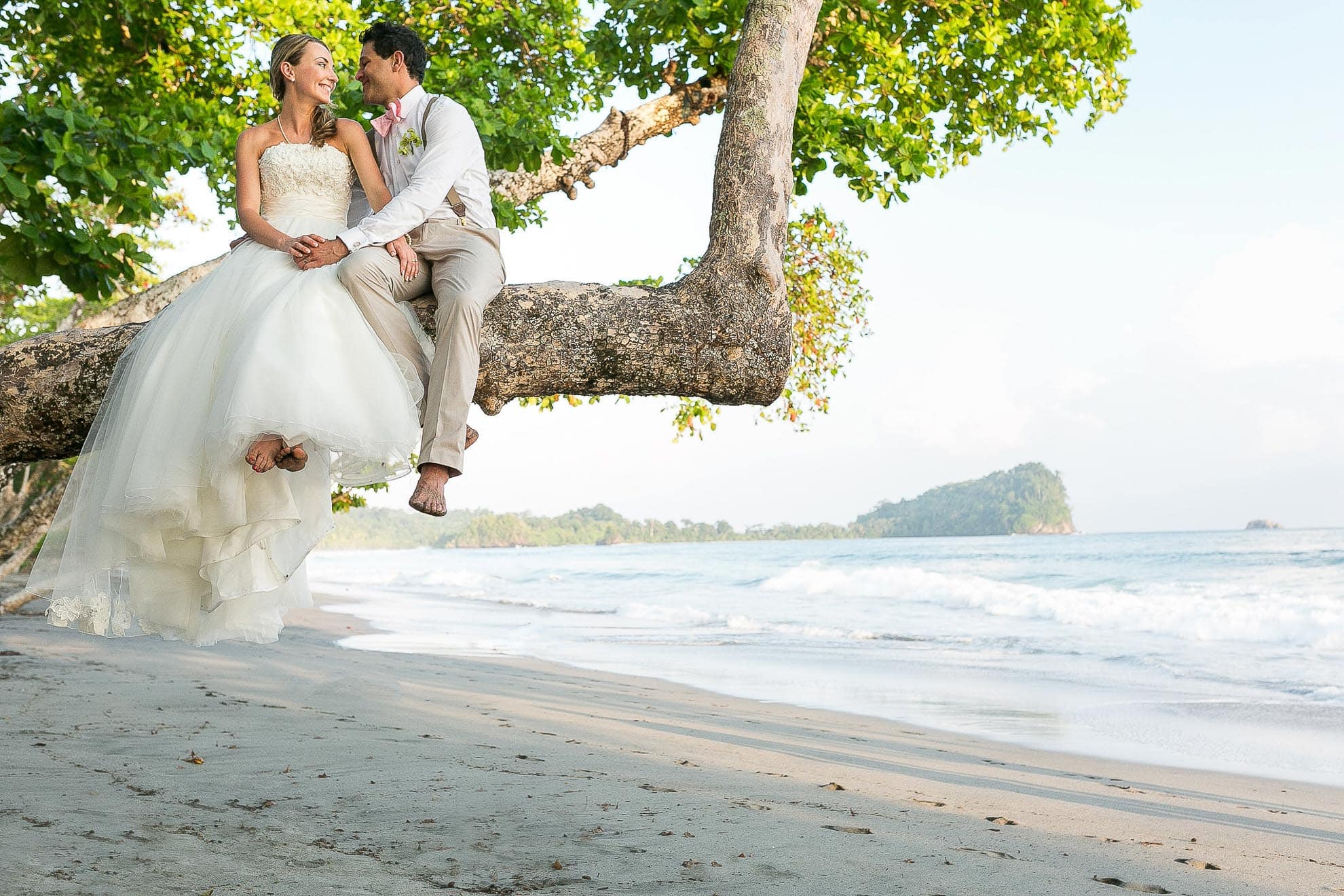 Wedding portraits in Costa Rica.