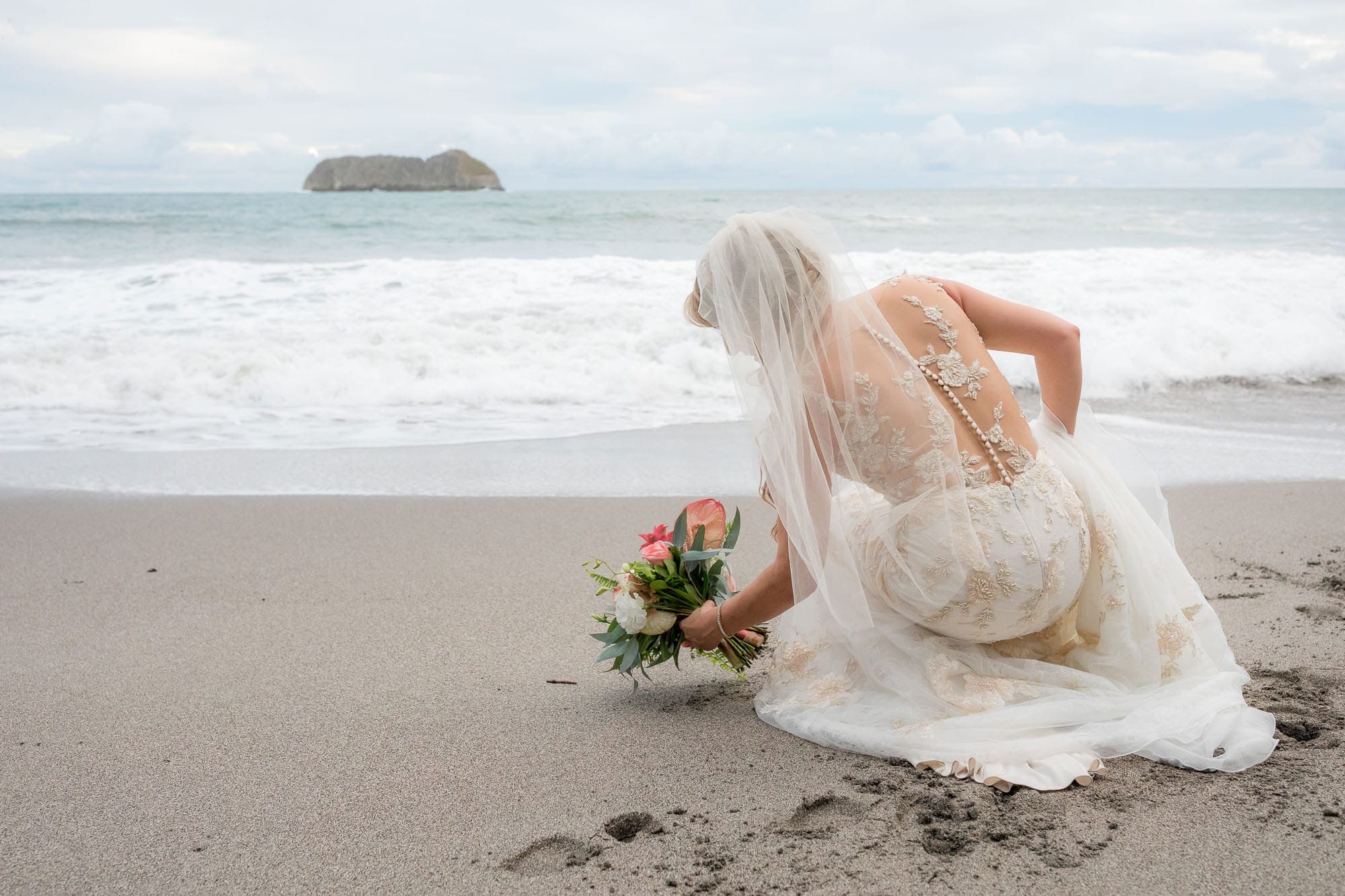 best places to elope in Costa Rica