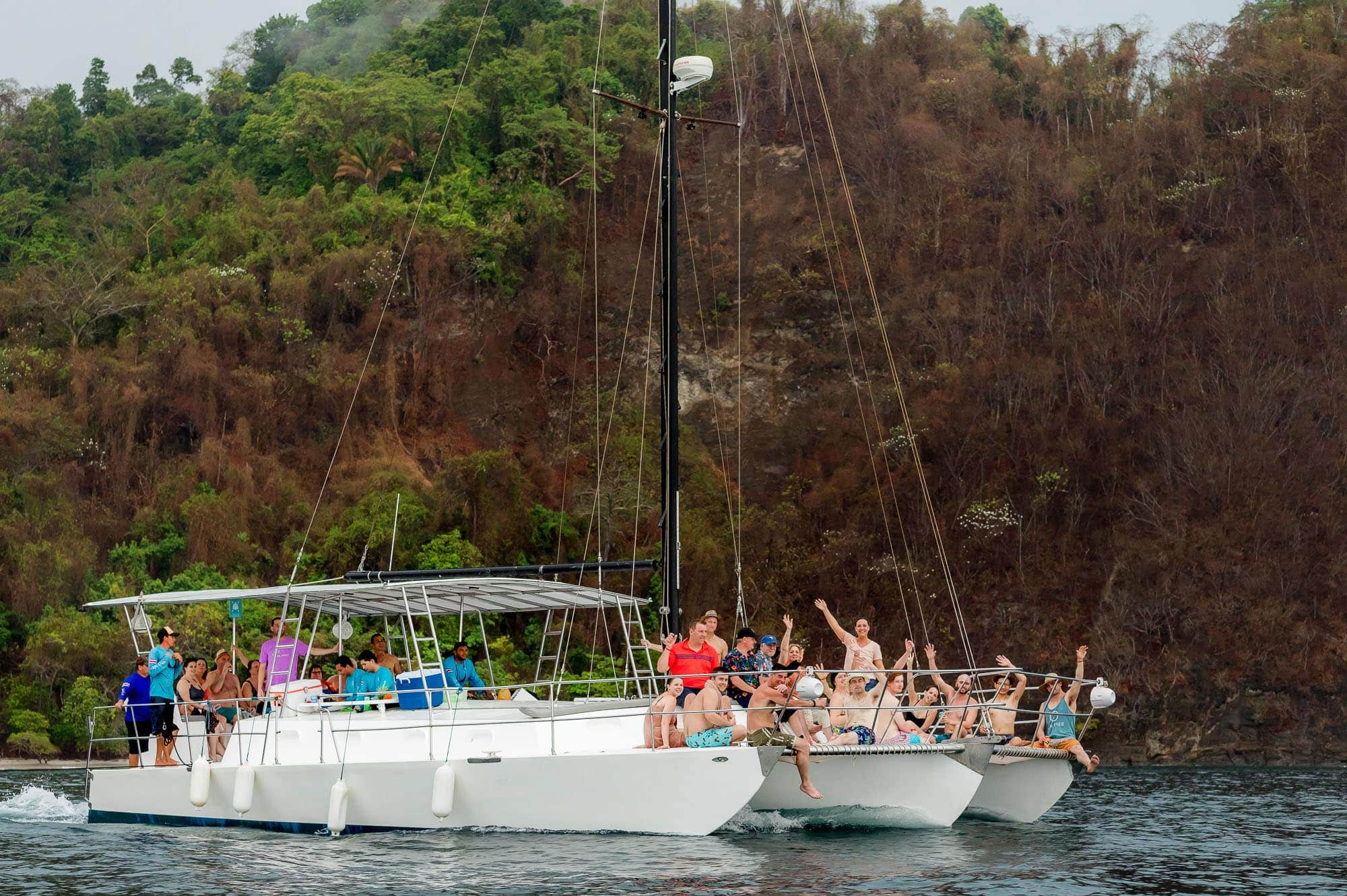 Sea Lounge catamaran to Playa Fantasia