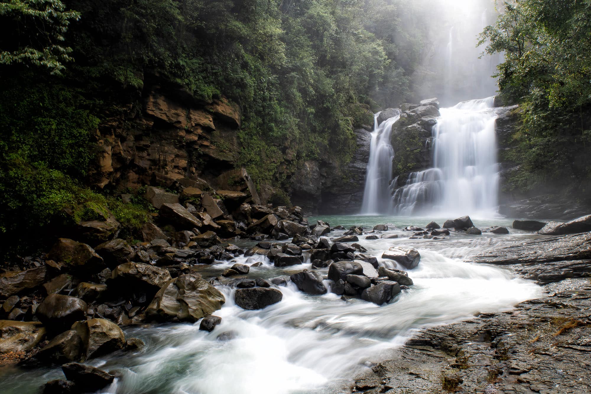 Nauyaca Falls: Photoshoot in a Waterfall